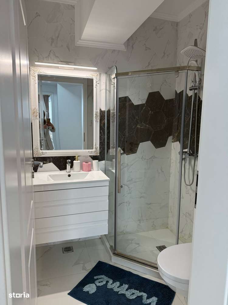 Apartament de vânzare cu 4 camere, zona Faleză Nord - Imagine principală: 5/10