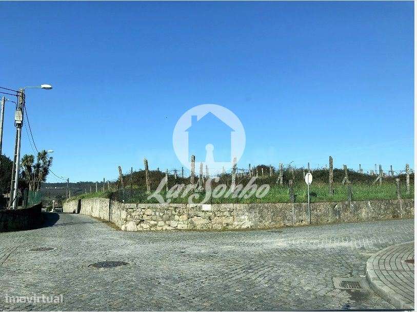 Terreno em Barcelos - Grande imagem: 4/25