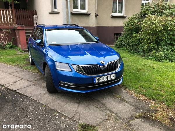 Skoda Octavia 2.0 TDI Style DSG - 3