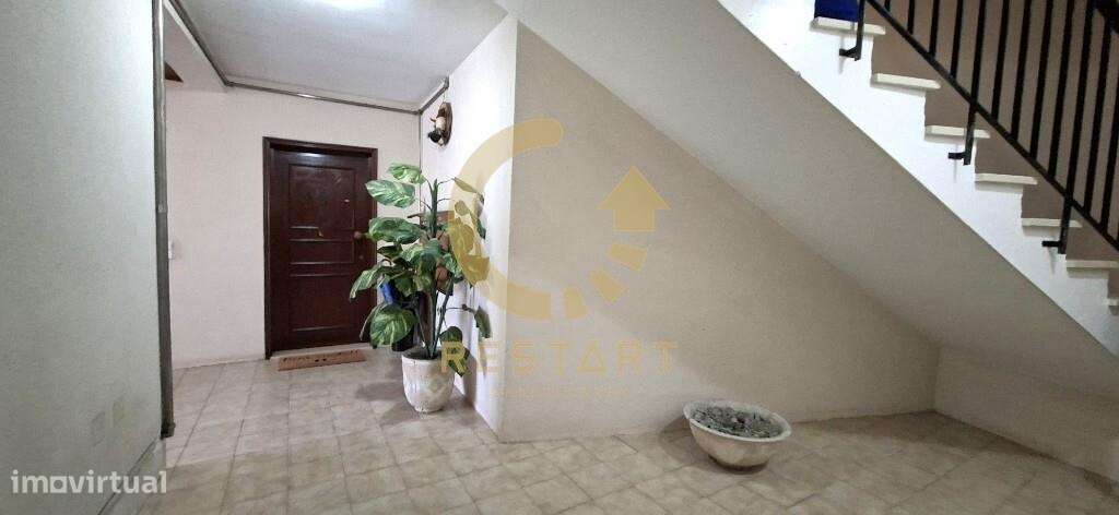 T2 com lugar de garagem em Ermesinde – Excelente oportunidade!-23