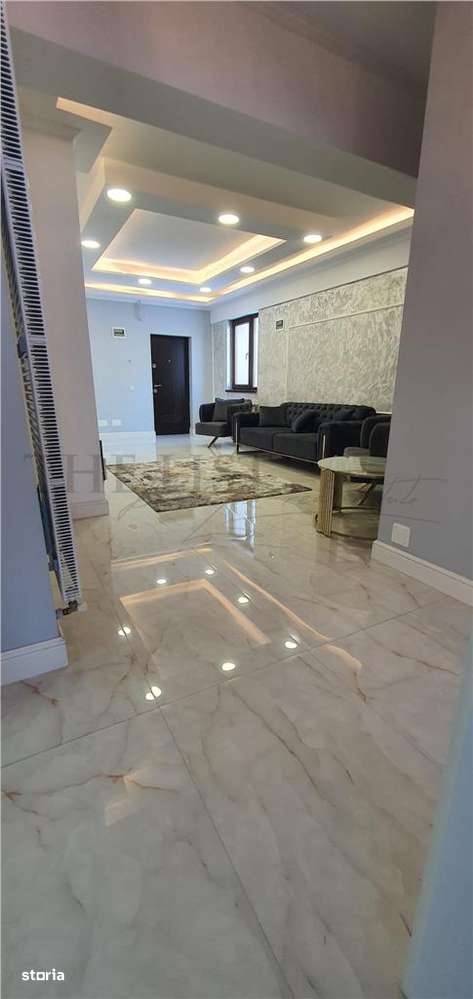 VANZARE APARTAMENT 4 CAMERE - Imagine principală: 1/7