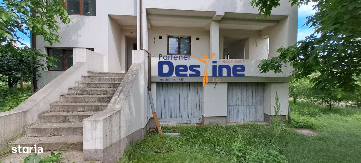 Vila , D+P+1+M+POD, 474 mp, Valea Lupului - Imagine principală: 4/16