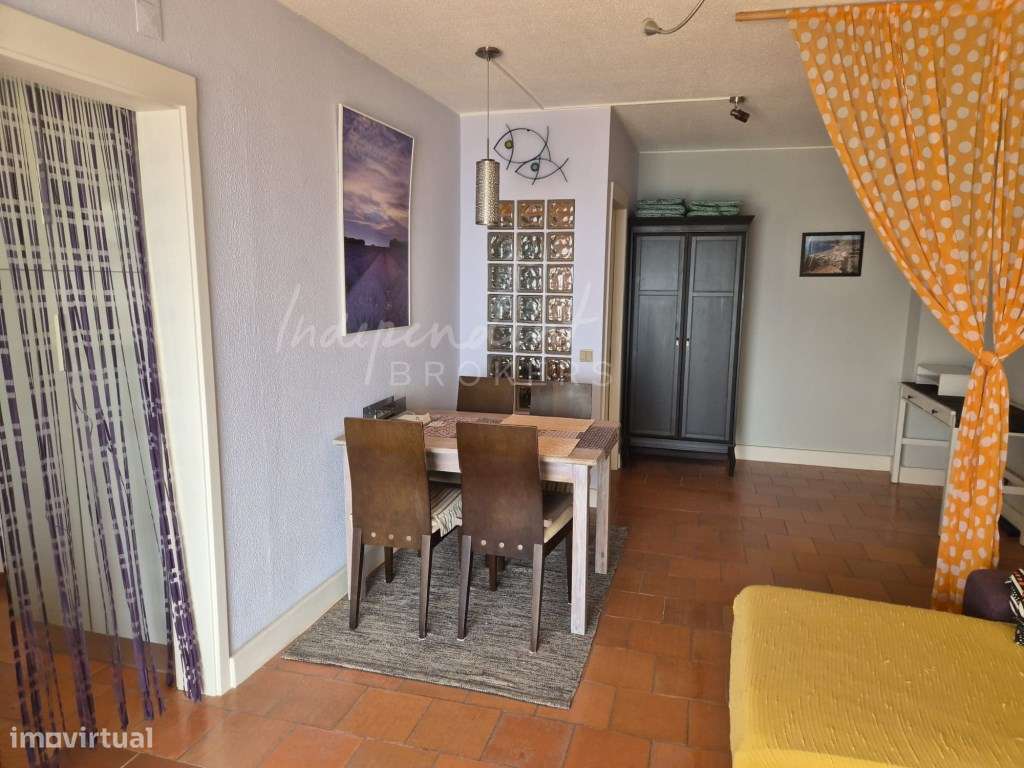 Apartamento T1 mobilado com vista mar - Grande imagem: 2/39