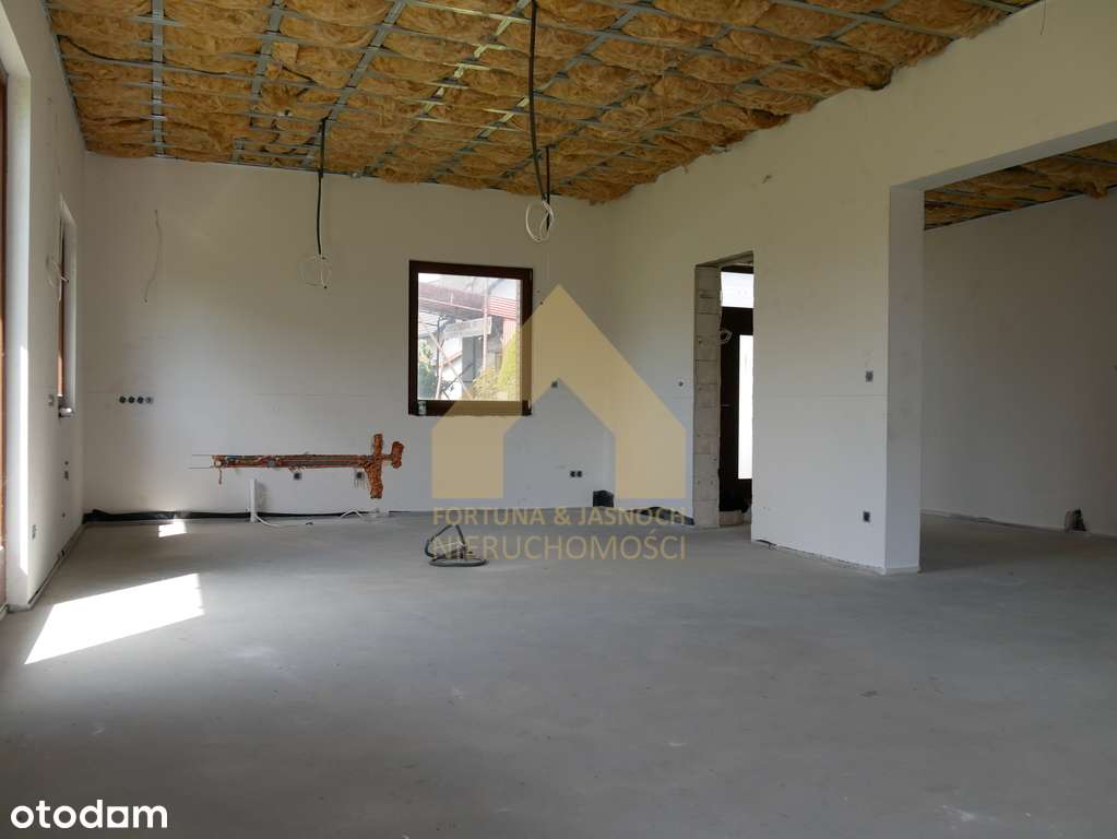 Lokal mieszkalny z garażem o pow. 194 m2 + ogród-3