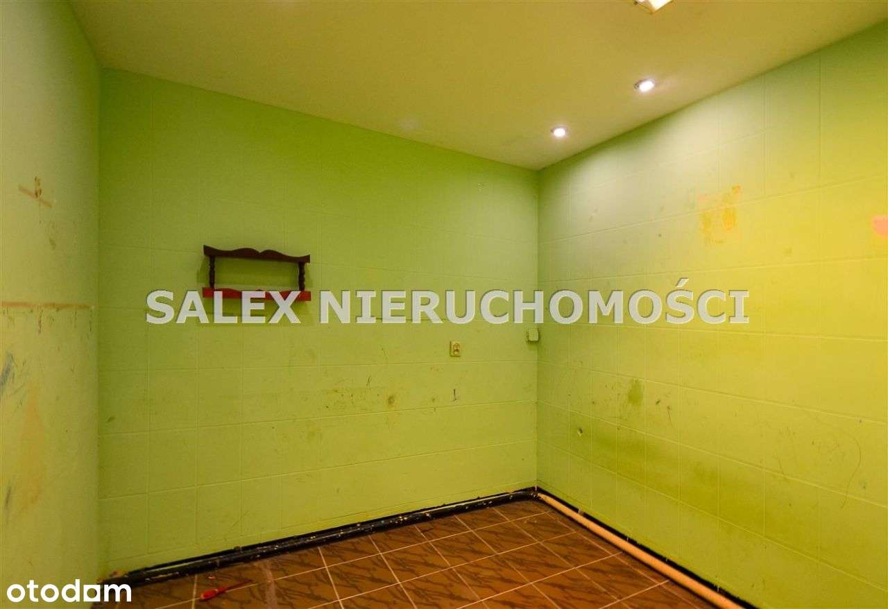 Budynek handlowo-usługowy z własnością gruntu-10