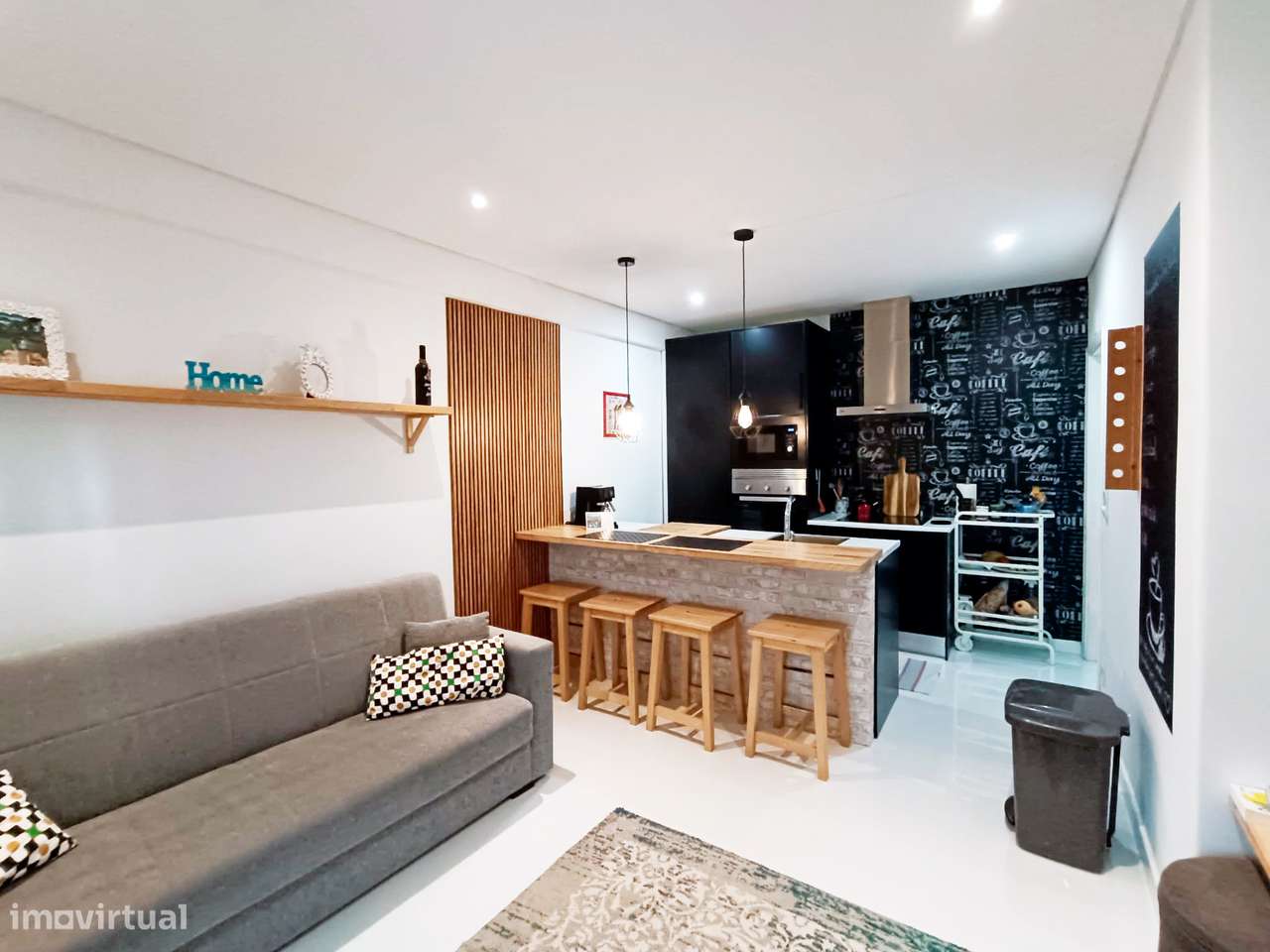 Fantástico apartamento T1+1 totalmente renovado-3