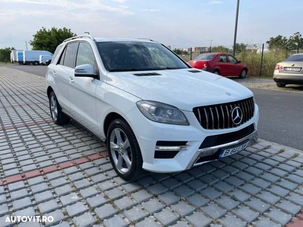 Mercedes-Benz ML 350 BlueTec 4MATIC Aut - 14