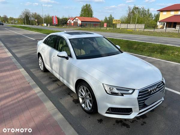 Audi A4 45 TFSI S tronic - 11