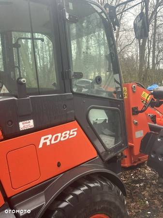 Kubota R085 - 2