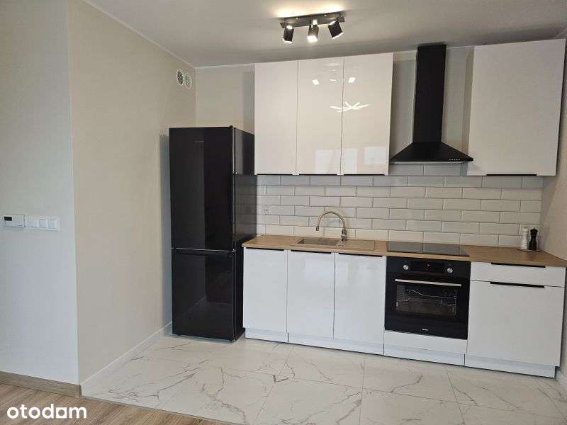 Do Wynajęcia 2 pokojowe Mieszkanie w Lesznie - Pełny obrazek: 2/12