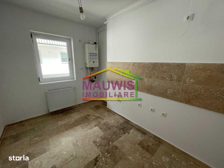 Vand apartament 3 camere decomandat zona Actiunii - Grand Arena Bercen