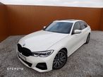 BMW Seria 3 330i M Sport sport - 2