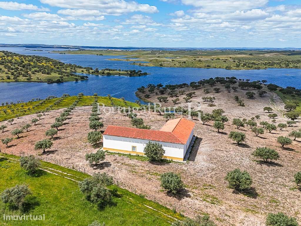 Herdade no Grande Lago do Alqueva - Projeto Turístico Aprovado (T10) - Grande imagem: 3/30