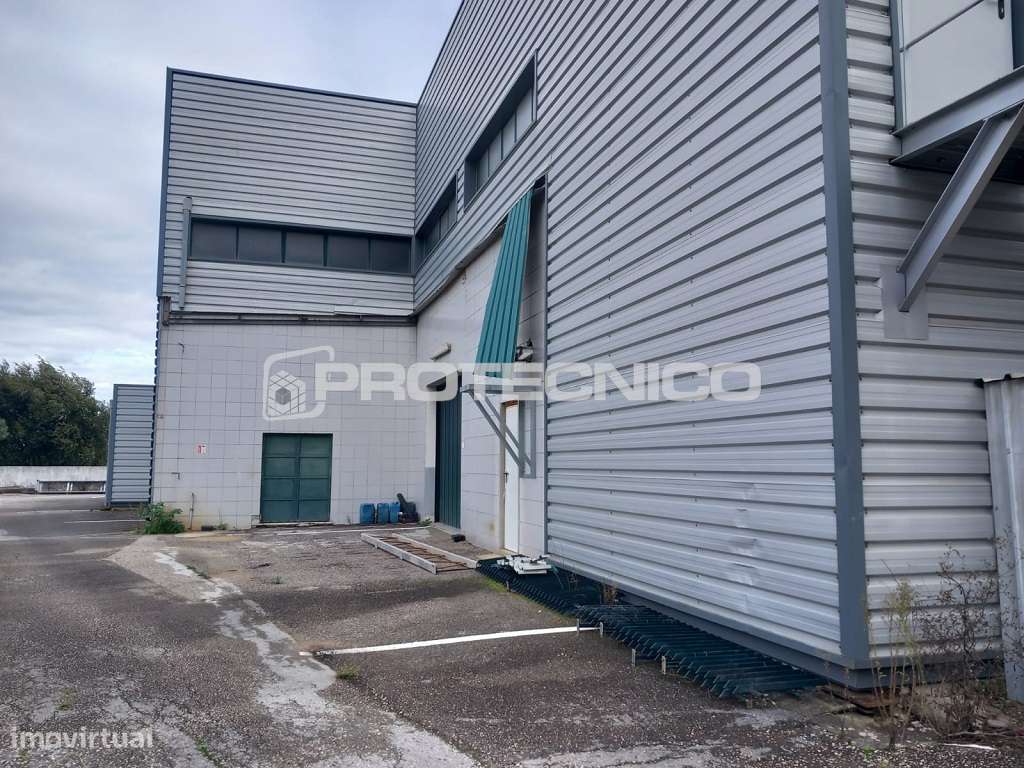Armazém 1.500m2 - Aveiro - Grande imagem: 4/22