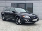 Volvo XC 70 - 4