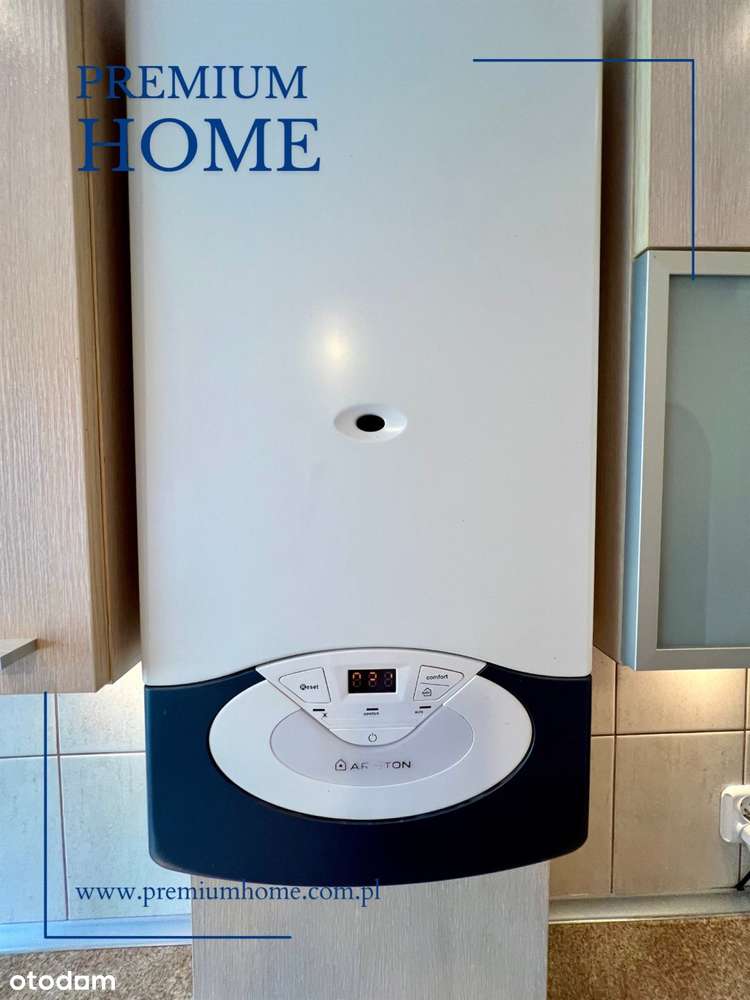 Zadbana, duża kawalerka z piwnicą i garażem!-9