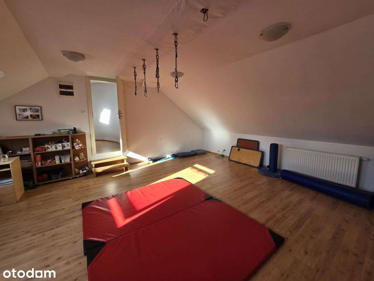 Przestronny dom na sprzedaż w Białołęce-11