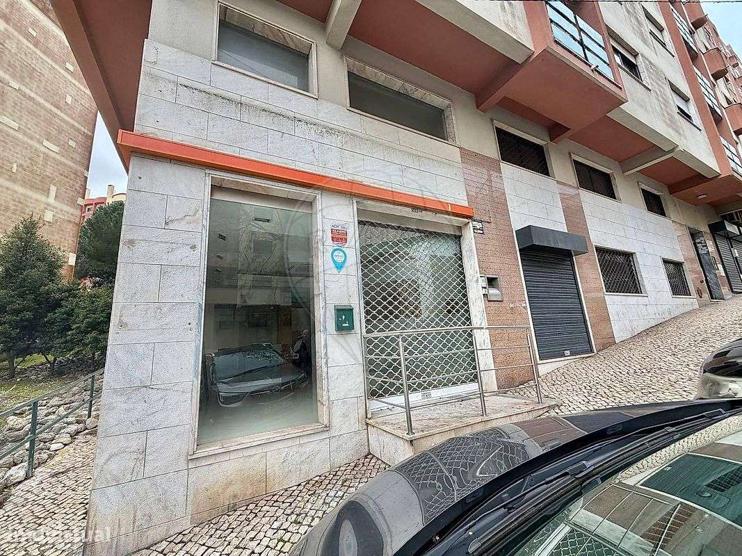 Loja  para arrendamento - Grande imagem: 2/19