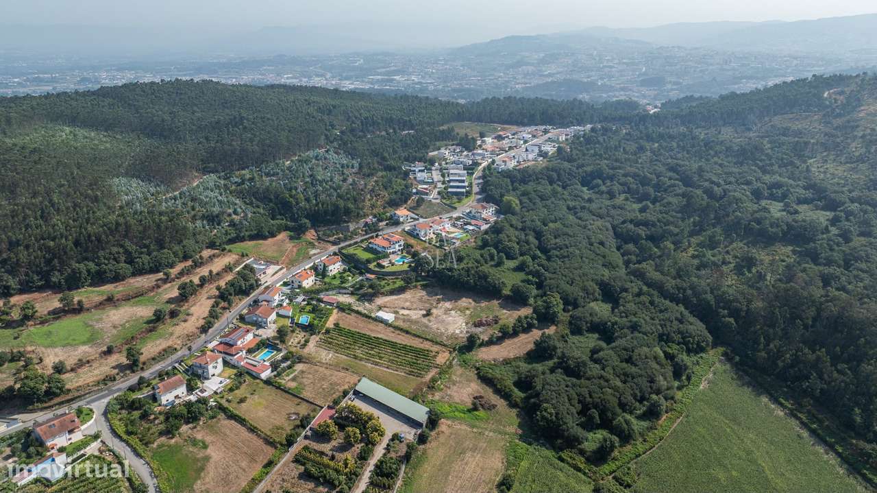 Terreno agrícola com 6044m2 em Semelhe, Braga.-12