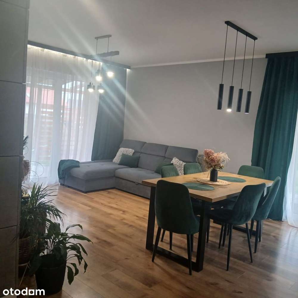 Dom Wolnostojący W Okolicy Lasu-3