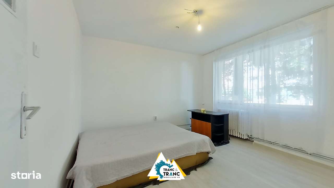 Apartament 2 camere Podgoria cu vedere superbă spre parc verde - Imagine principală: 3/9