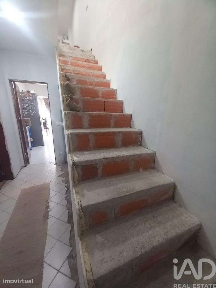 Moradia em banda T3 em Montijo e Afonsoeiro de 85 m2 - Grande imagem: 5/14