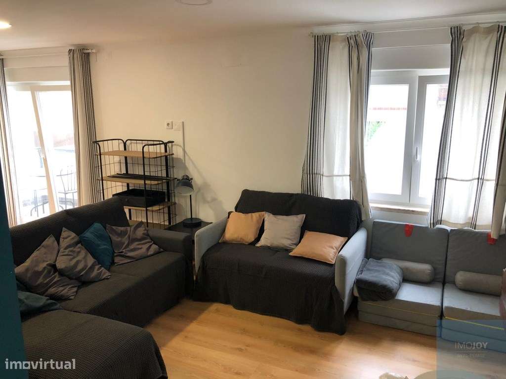 Apartamento T3 Triplex em Moradia no Murtal - Grande imagem: 4/25