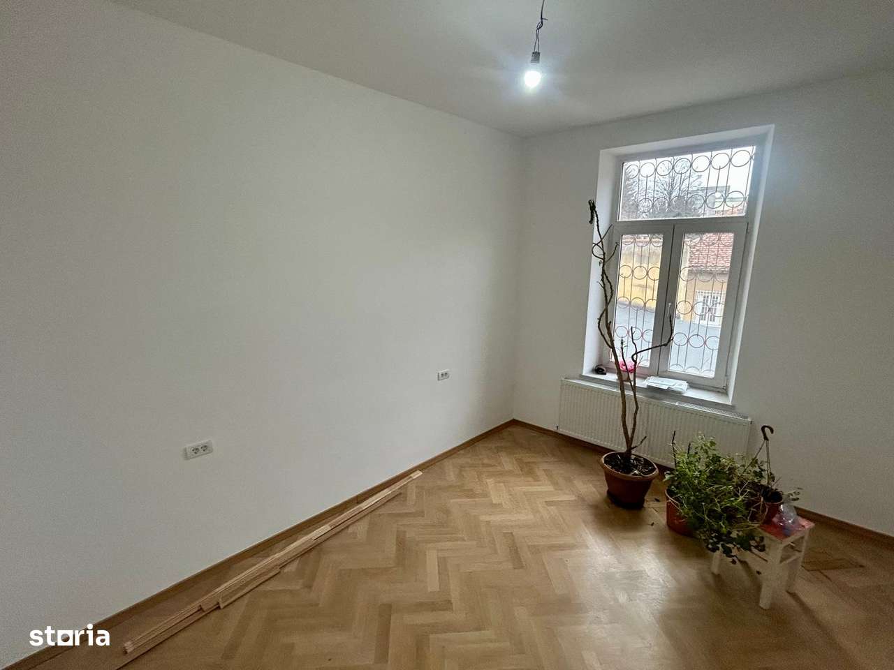 Apartament 2 camere, central, 650 euro. - Imagine principală: 4/7