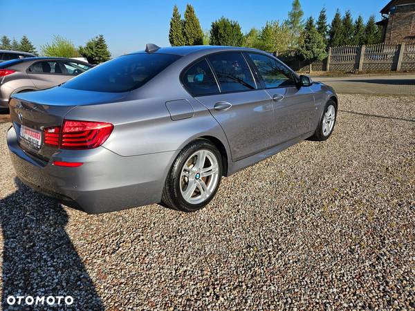 BMW Seria 5 520d xDrive - 6