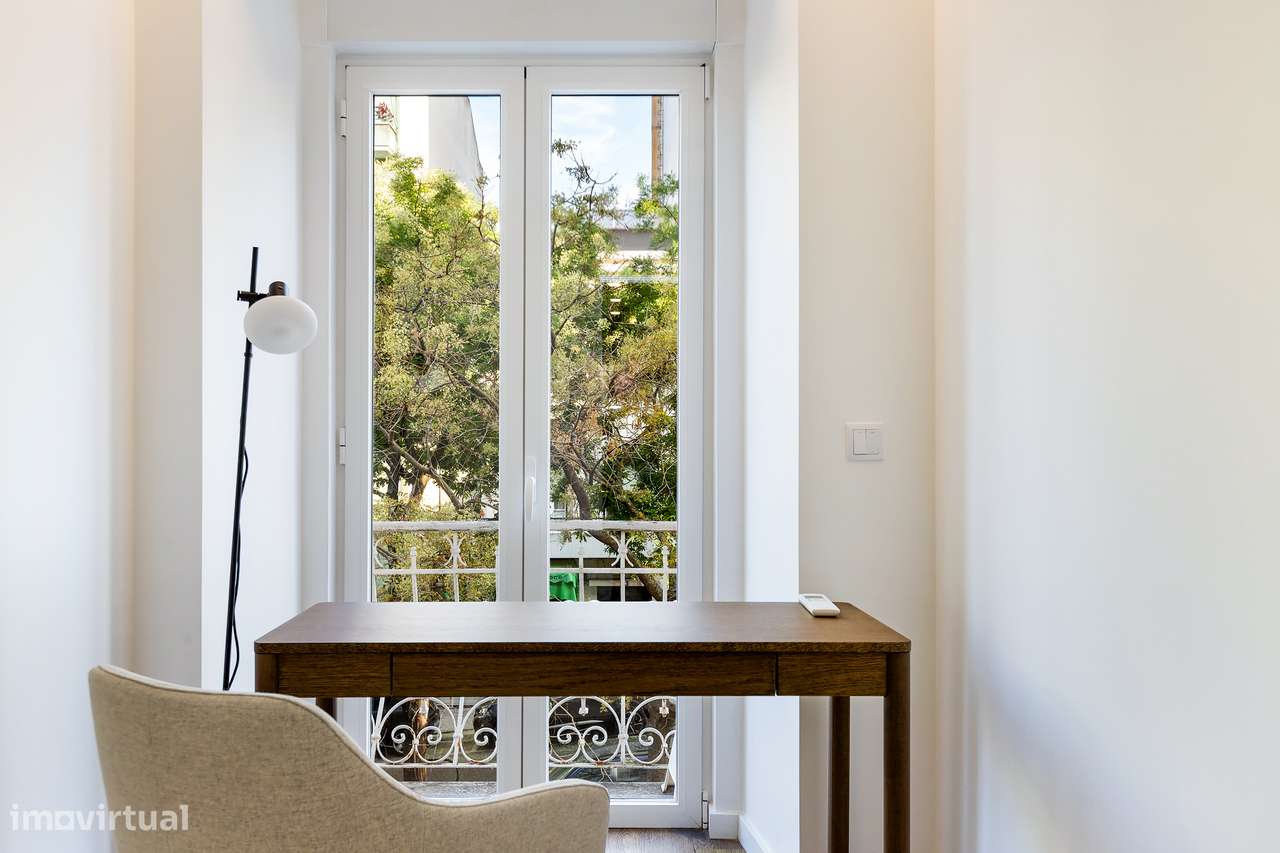 Apartamento T3 Totalmente Remodelado | Penha de França-7