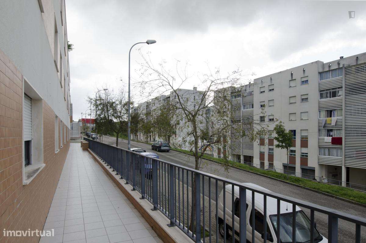 Quarto - localizado em Lisbon - Grande imagem: 2/8