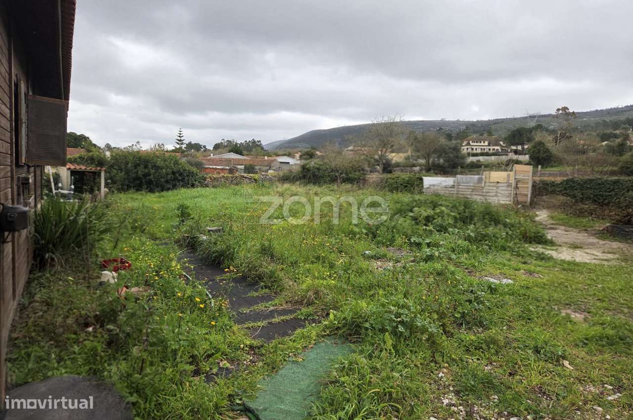 Lote de terreno com moradia-15