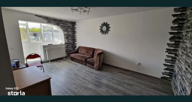 Apartament cu 3 camere de vânzare în zona Calea Călărașilor-0