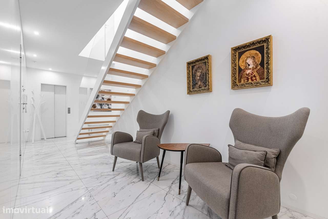 Penthouse T3 Triplex à venda em Braga-22