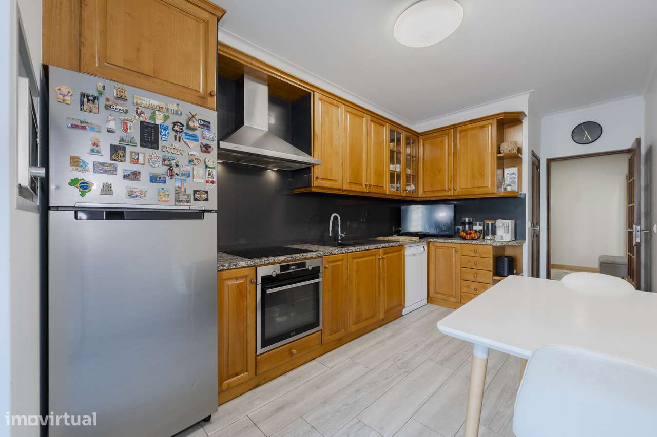 Apartamento, 115 m², Braga (Maximinos, Sé e Cividade)-9