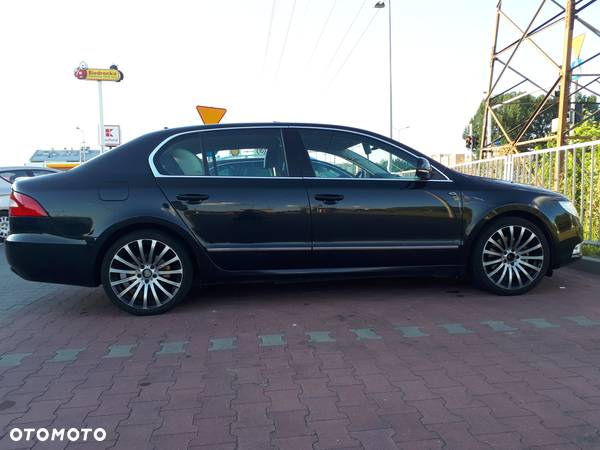 Skoda Superb - 2