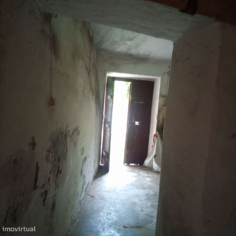 Casa Antiga em Mourão-11