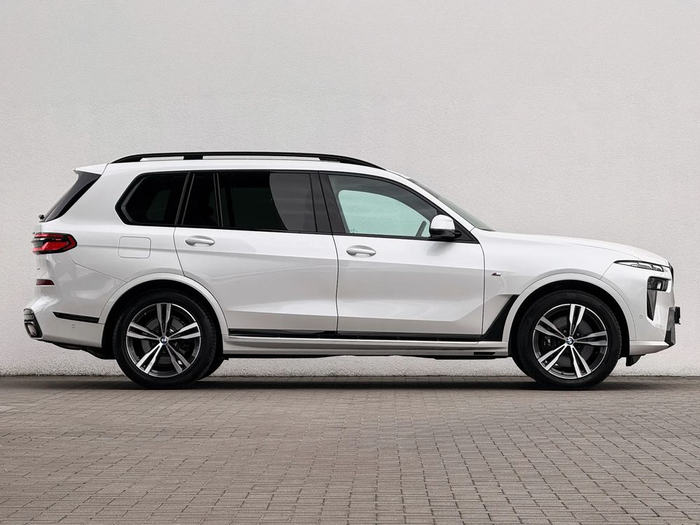 BMW X7 xDrive40d 3.0 Diesel 340 KM — zdjęcie 3