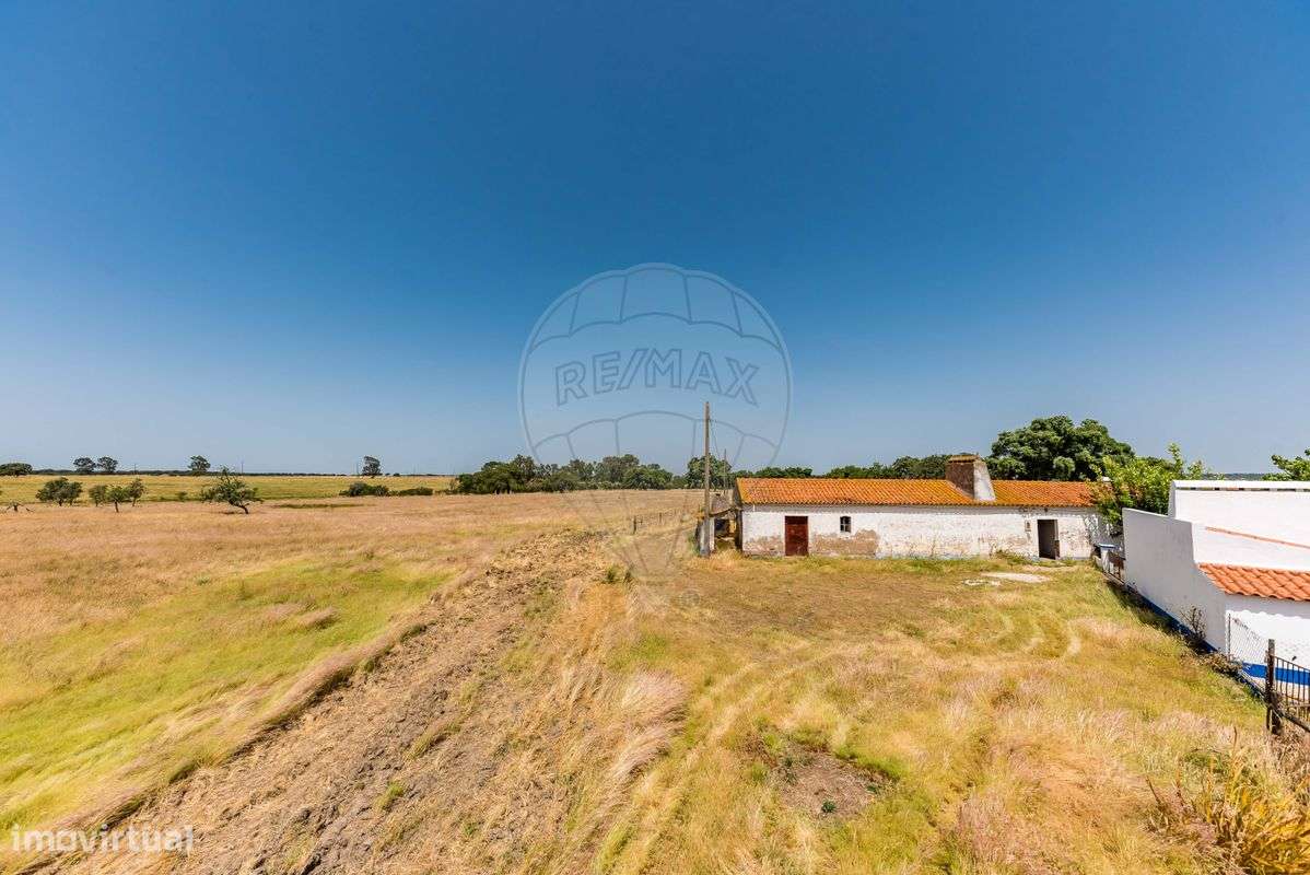 Moradia T1 para venda - Grande imagem: 1/27