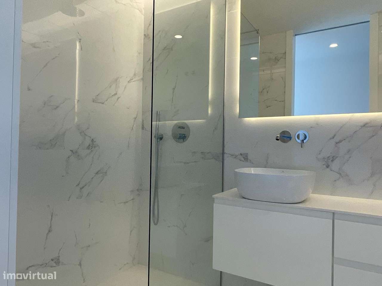 Penthouse T2 de Luxo Av. da República (Gaia)-48