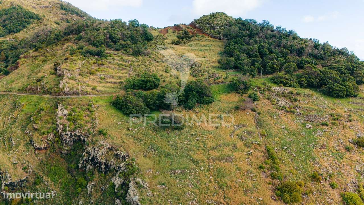 Terreno com área 20.800 m2 para investimento em Machico - Grande imagem: 2/15
