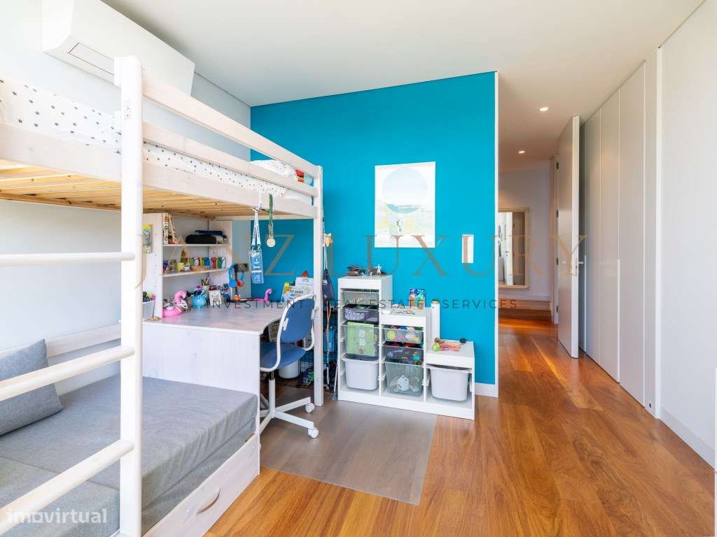 Moradia T4 Contemporânea com Vista Mar Total e Rooftop | Paço de Arcos-26