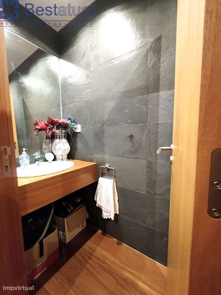 T 3 - 2 Suites -Cond. fechado -Vistas deslumbrantes-17