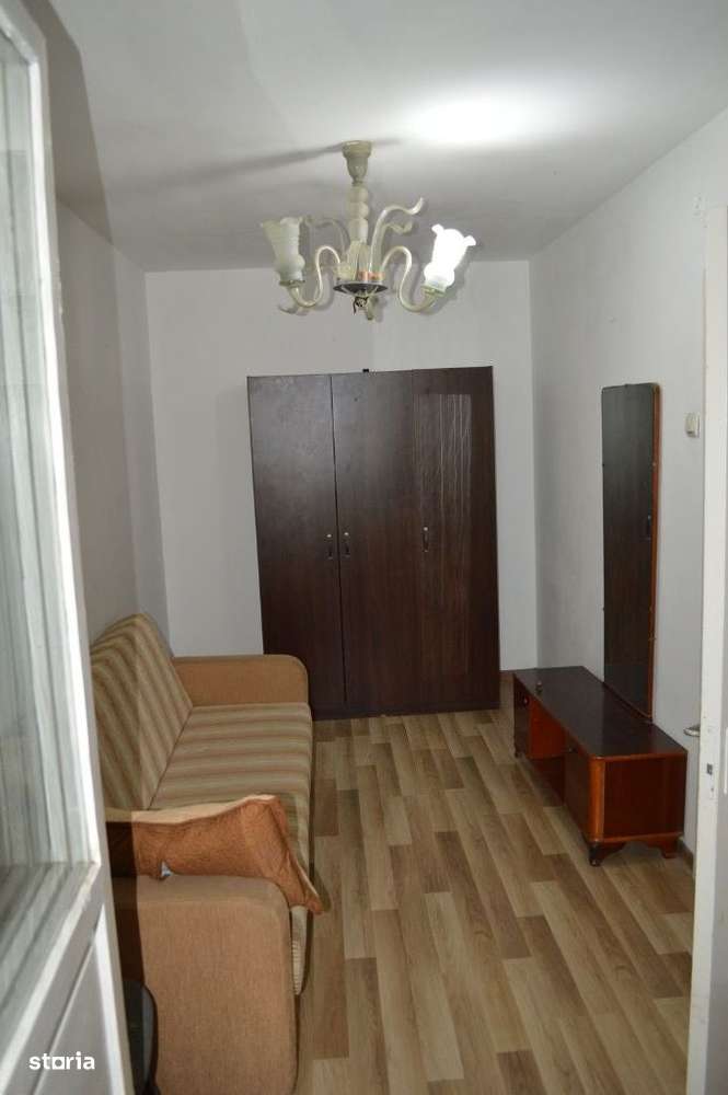 Vânzare Apartament 2 Camere zona Polux, Ploiesti-8