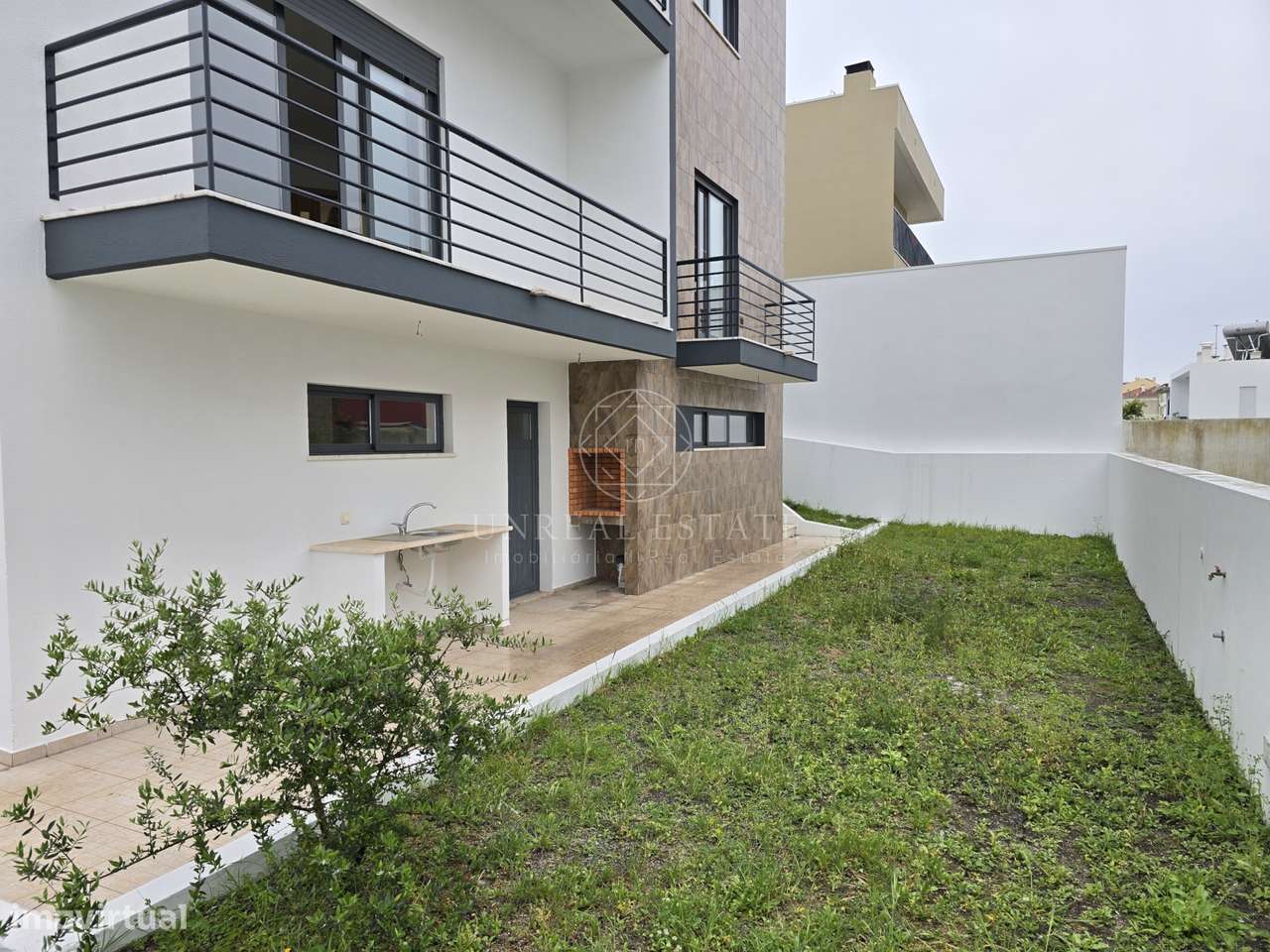 Moradia Isolada T5 Venda em Laranjeiro e Feijó,Almada-4