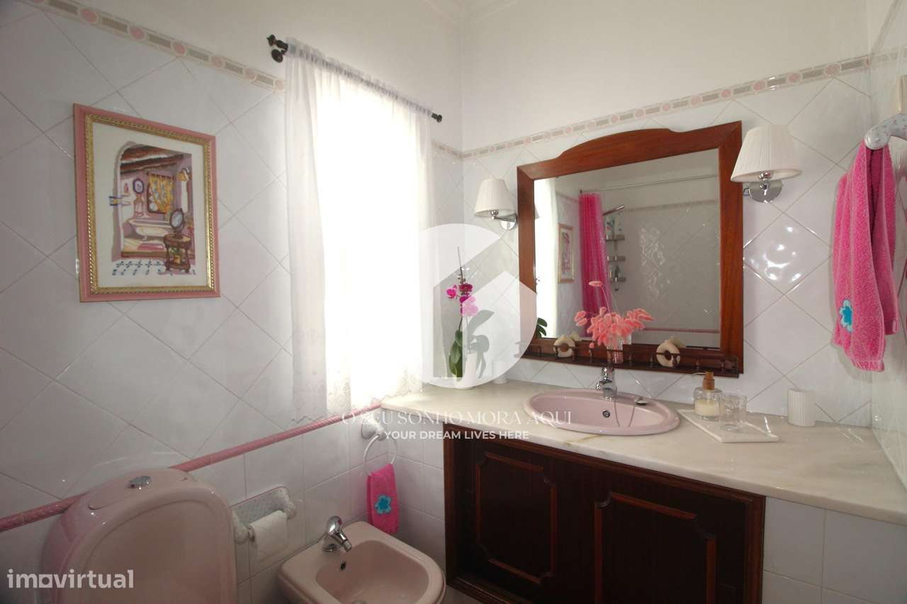 MORADIA T3 COM PÁTIO NA BAIXA DE OLHÃO-29