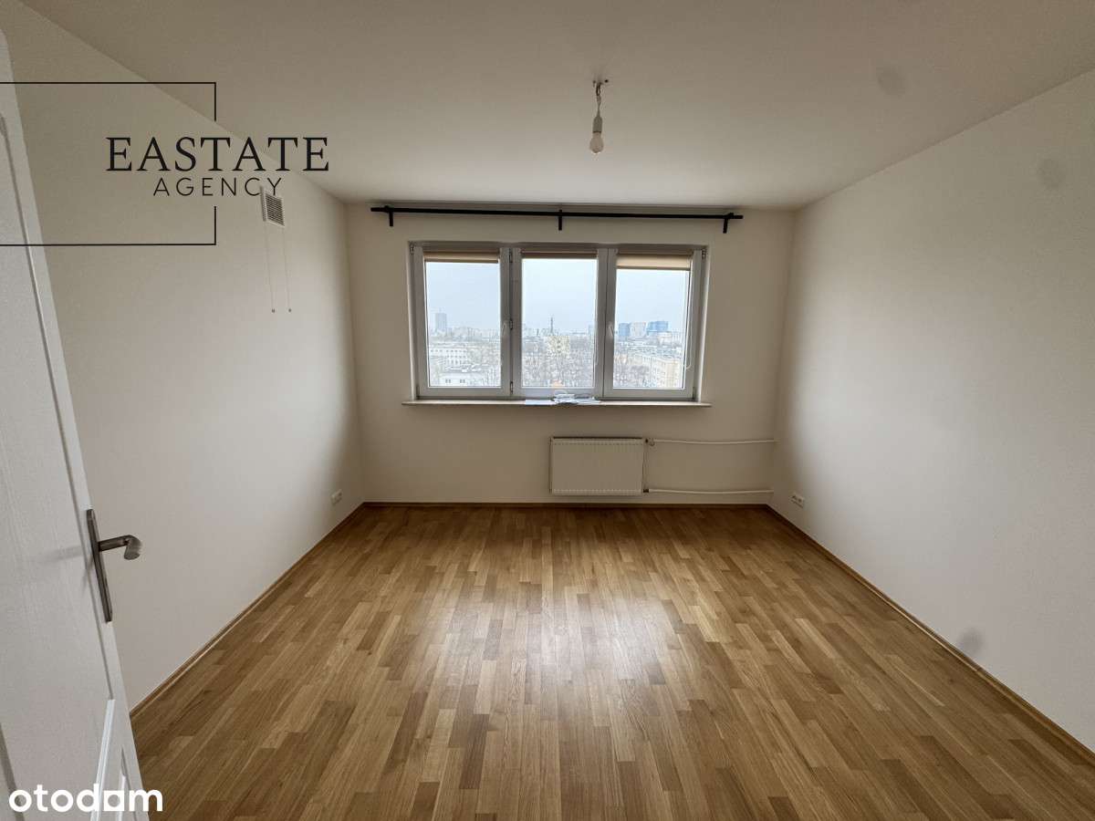 Dwustronne/ Balkon / Metro / Plac Bankowy /Parking-5