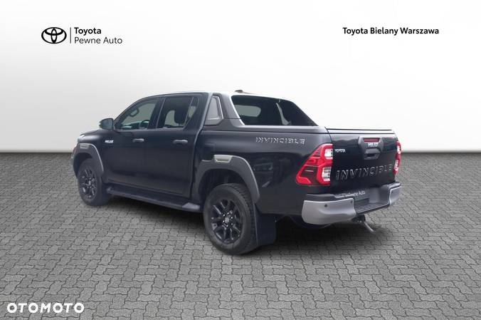 Toyota Hilux 2.8 D-4D Double Cab Invincible Sport 4x4 - 3