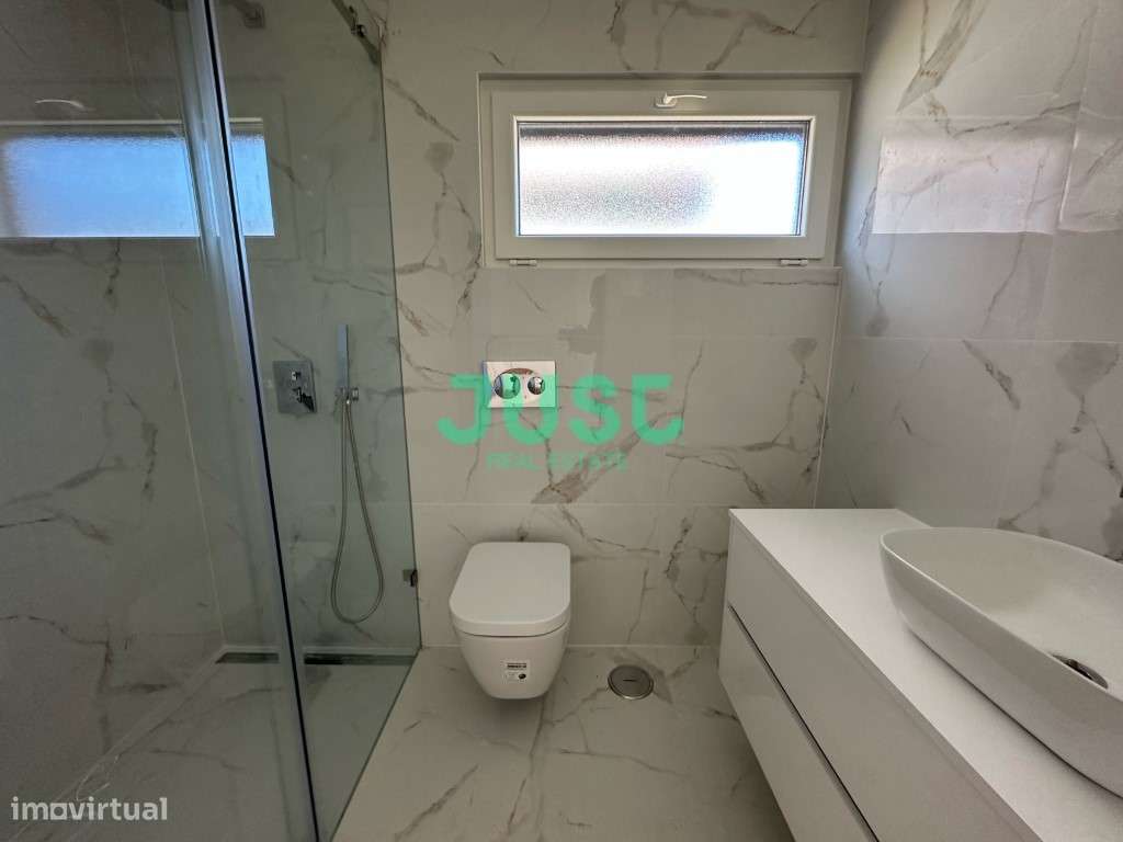 Moradia T3 com 2 suítes e piscina em Fernão Ferro.-6