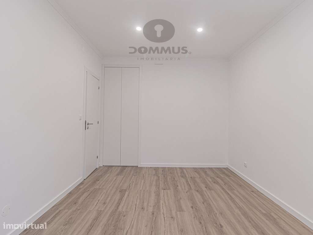 Apartamento T2 Duplex totalmente remodelado-15